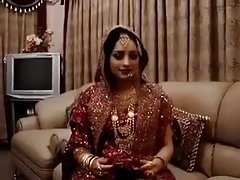 Suhag هنرپیشه پورنو raat کی با های
